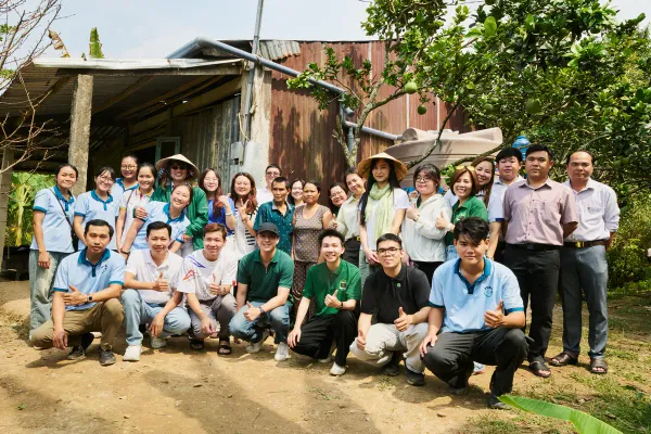 Mang nước sạch đến xã đảo Quới Thiện