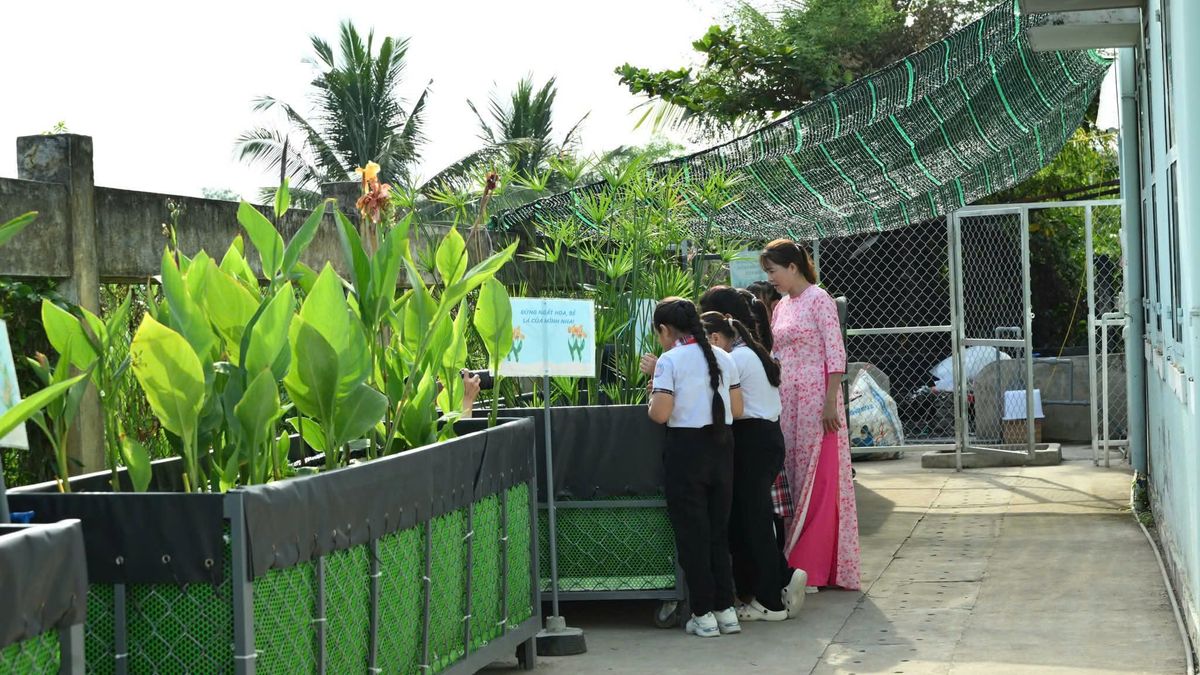 Quản lý nước sạch và nước thải trong cùng một hệ thống.